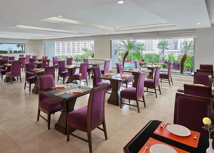 Centre Point Silom Hotel 4*