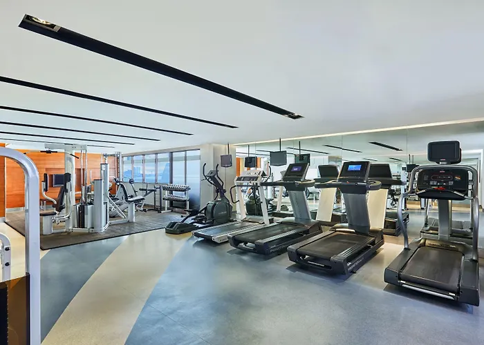 Centre Point Silom Hotel 4*