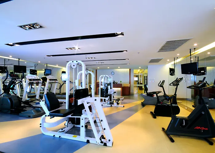 Centre Point Silom 4*