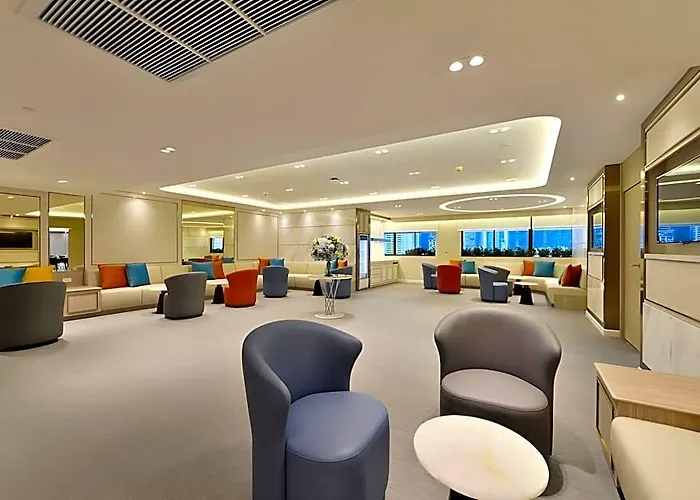 Centre Point Silom Hotel