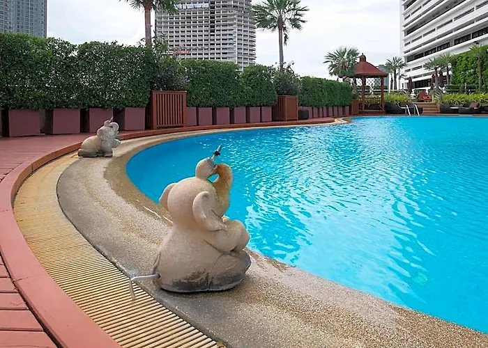 Centre Point Silom Bangkok