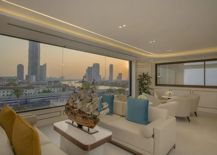 Centre Point Silom Hotel 4*