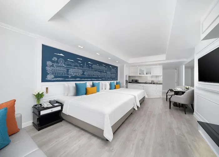 Centre Point Silom Hotel